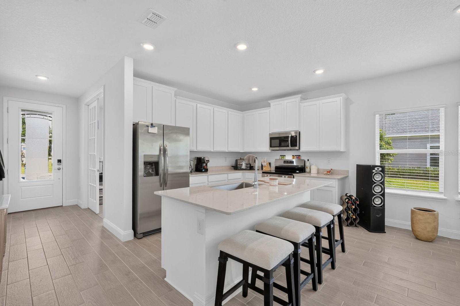 2173 Raglan Cir Property Photo 13