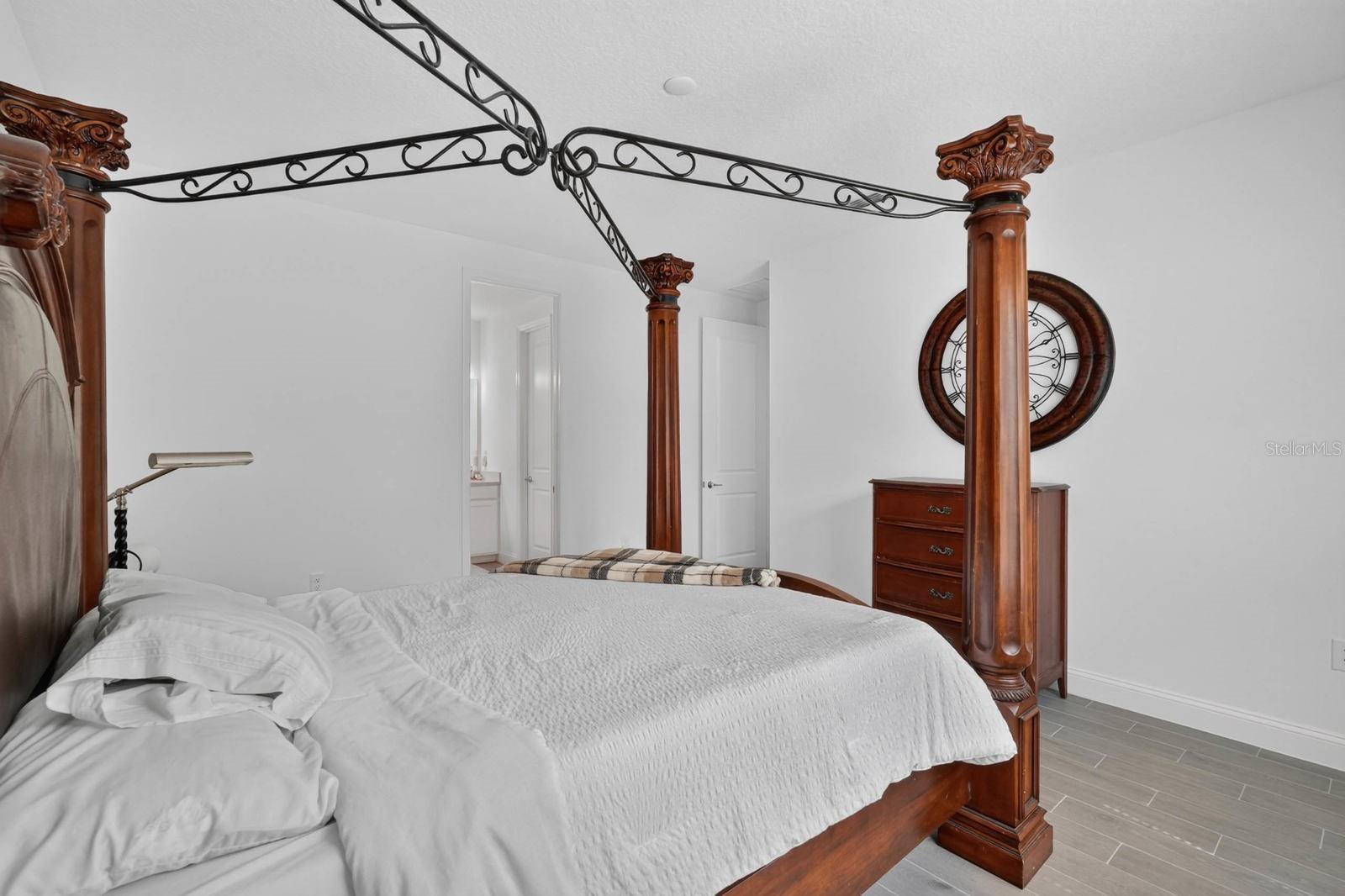 2173 Raglan Cir Property Photo 19