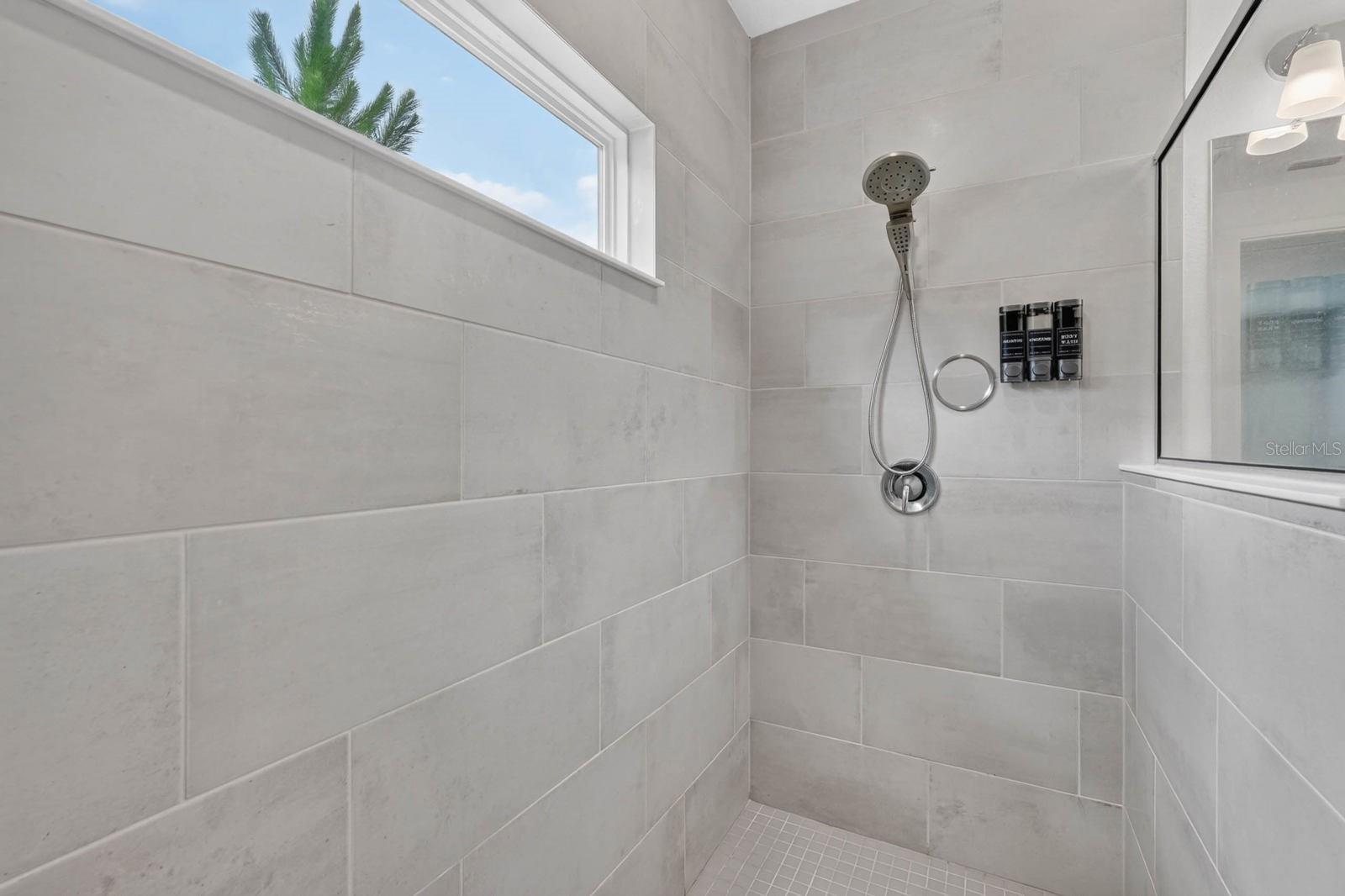 2173 Raglan Cir Property Photo 22