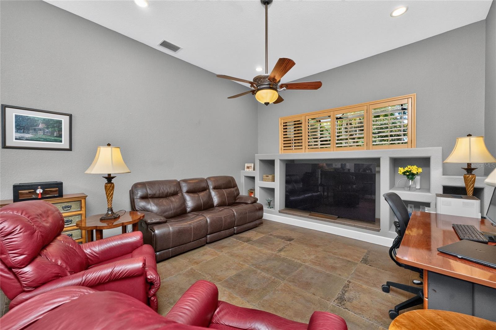 25279 Punta Madryn Ave Property Photo 21