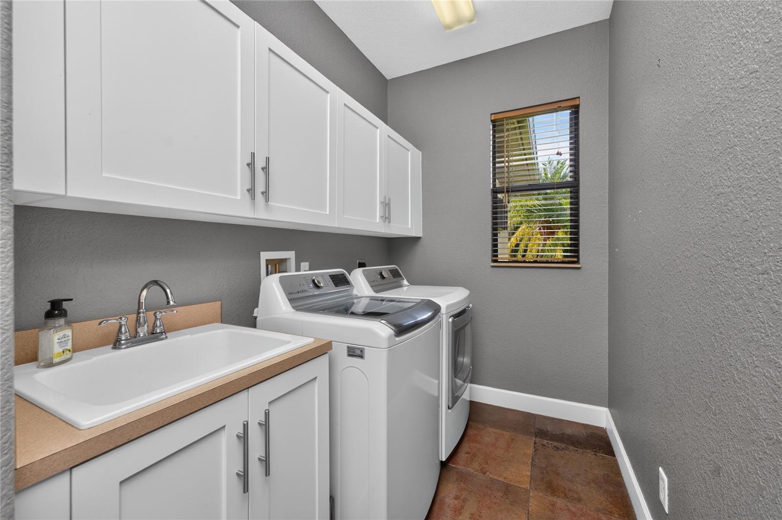 25279 Punta Madryn Ave Property Photo 46