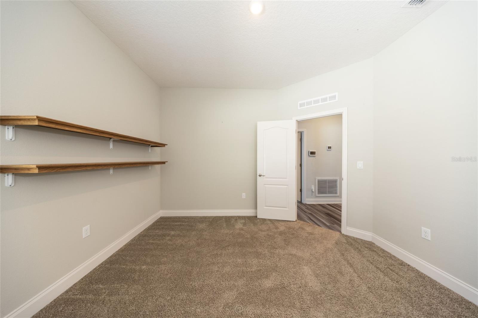 21 Lancelot Dr Property Photo 26