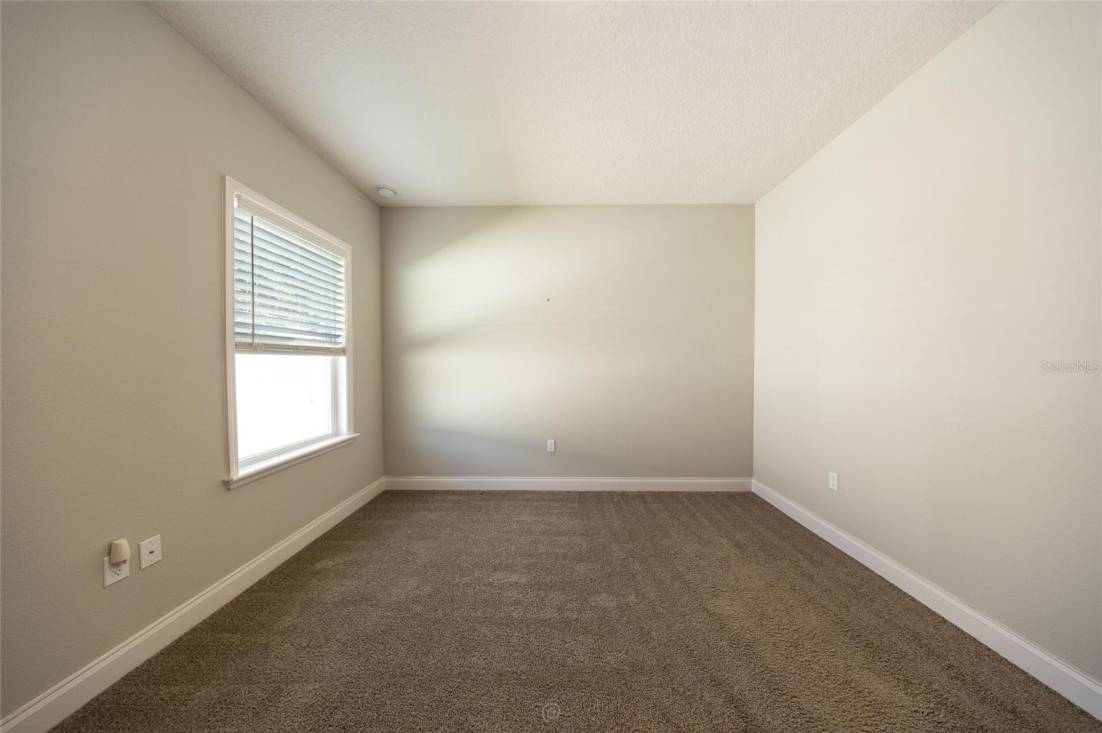 21 Lancelot Dr Property Photo 29