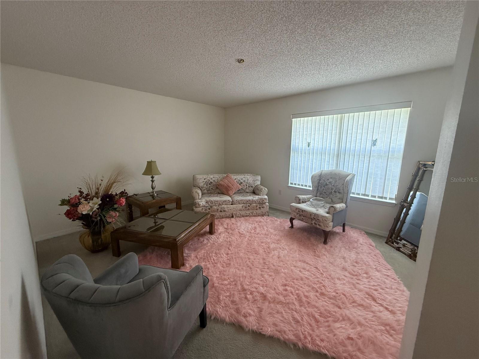 4 Ballard Ln Property Photo 6