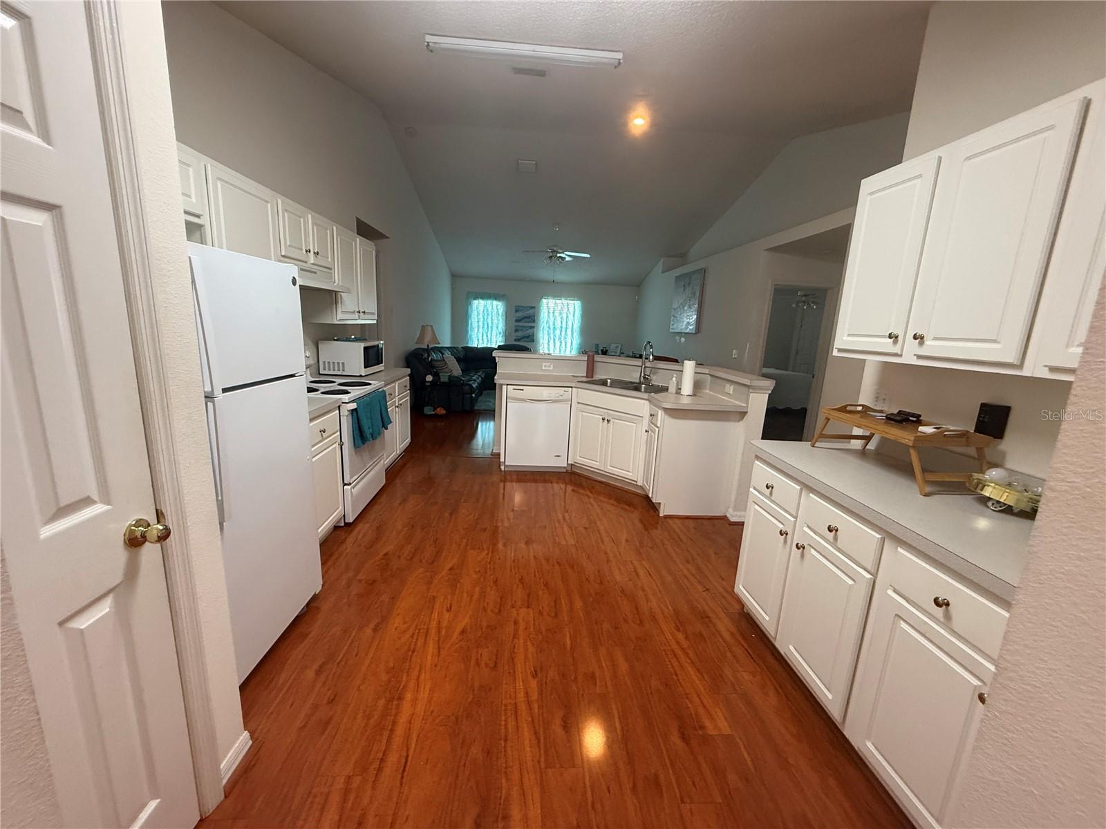 4 Ballard Ln Property Photo 10