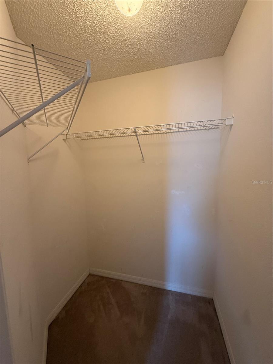 4 Ballard Ln Property Photo 18