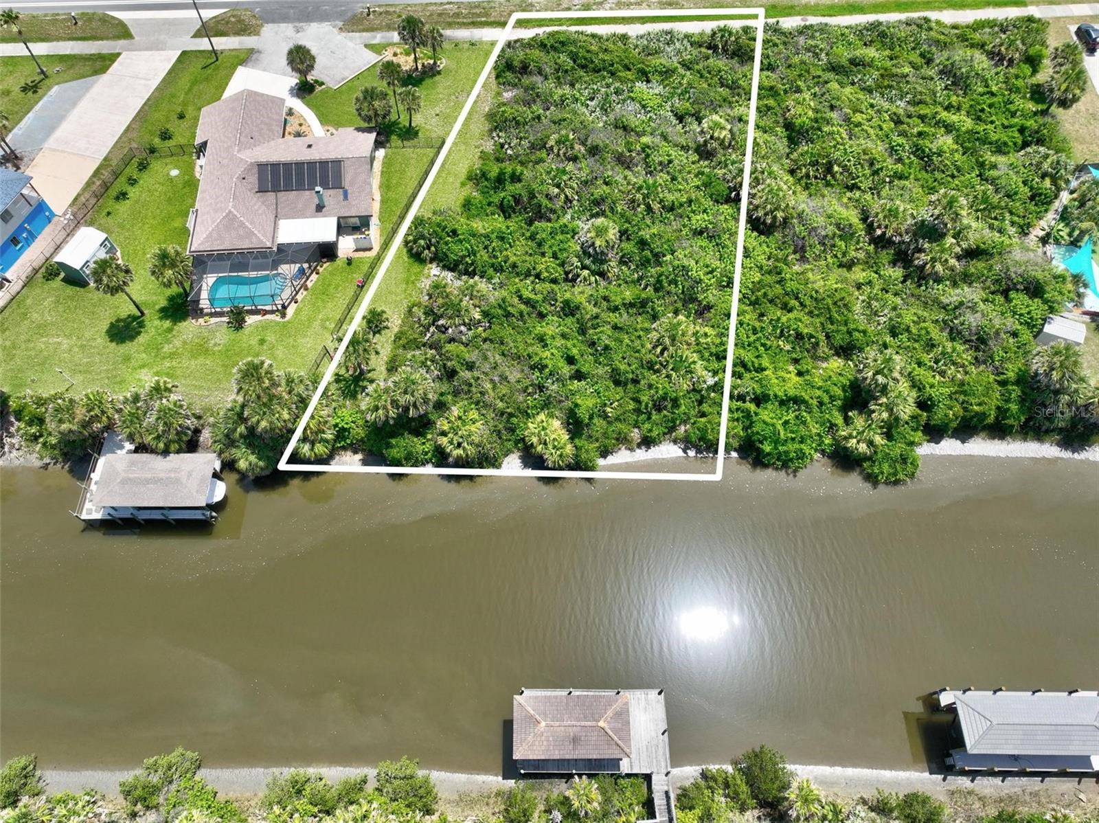3502 N Ocean Shore Blvd Property Photo 4