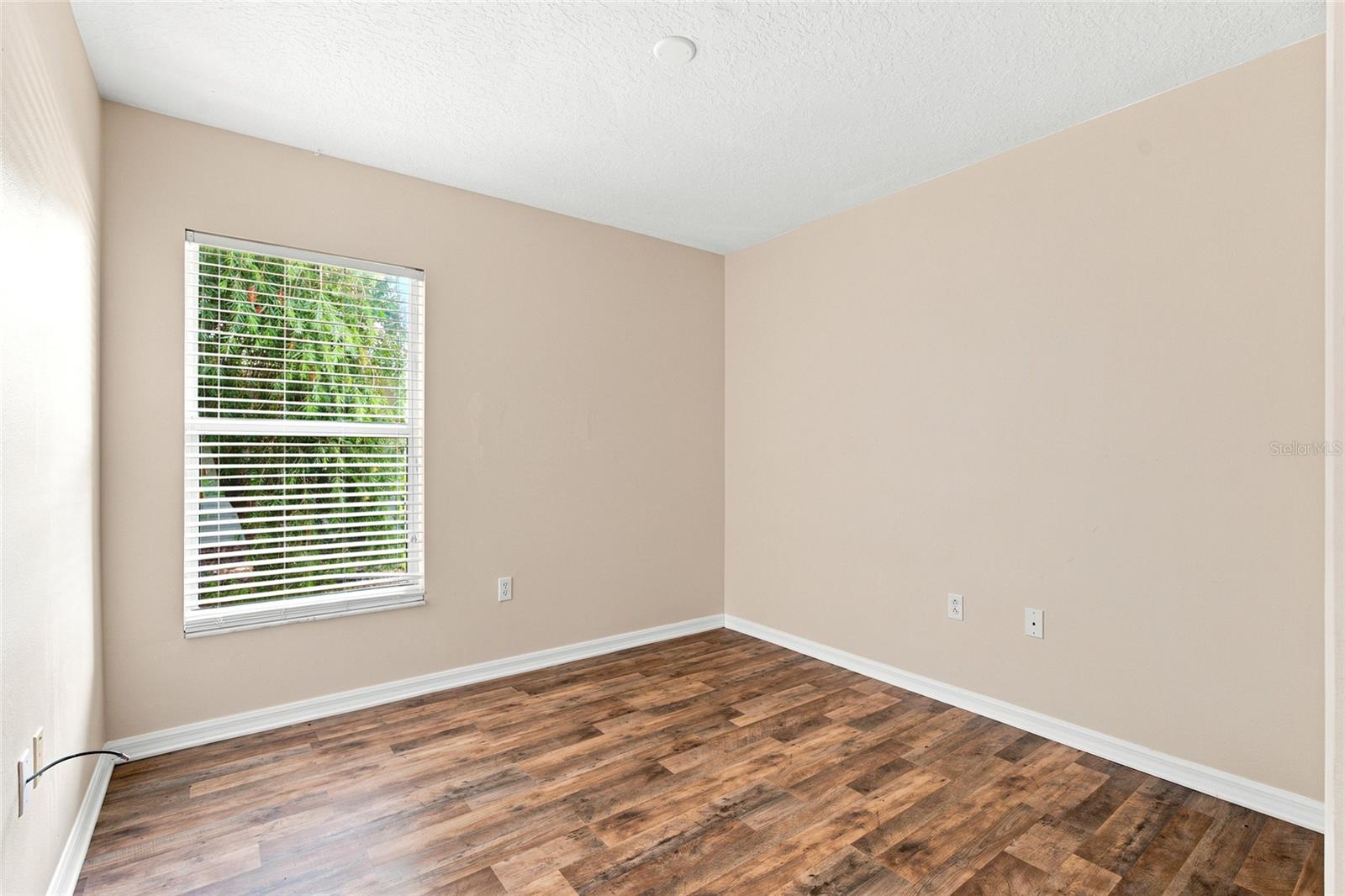 103 Woodside Dr Property Photo 28