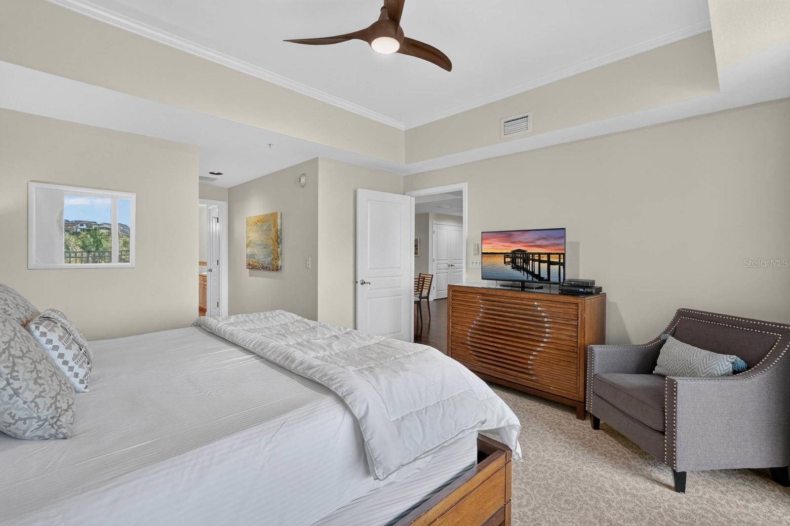 200 Ocean Crest Dr #116 Property Photo 15