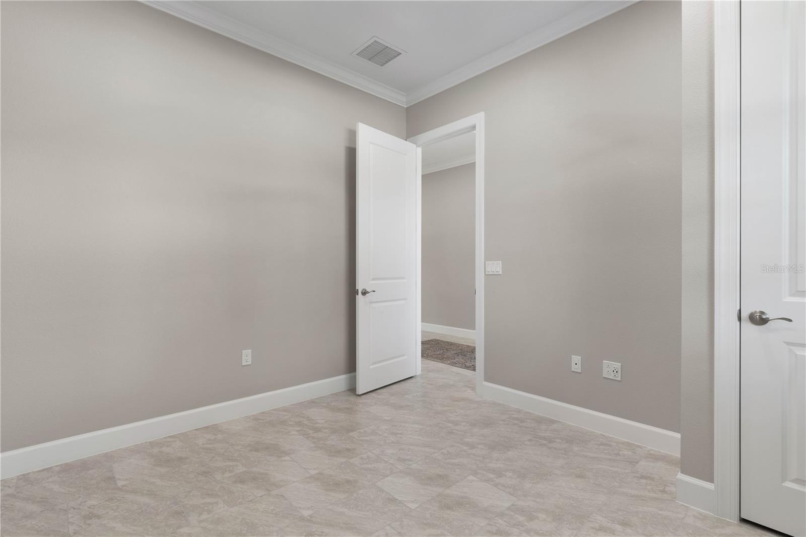 41 Riverview Bnd N Property Photo 23