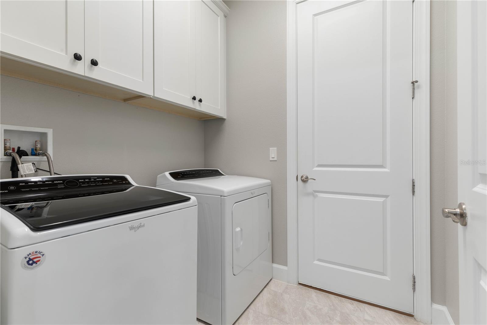 41 Riverview Bnd N Property Photo 38