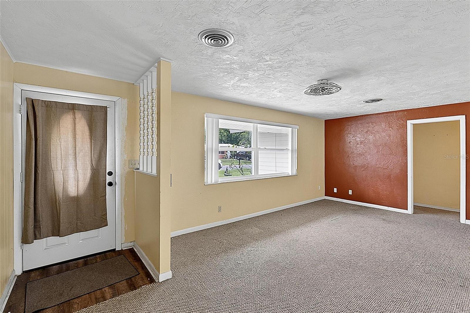 1508 Wildrose Ln Property Photo 4