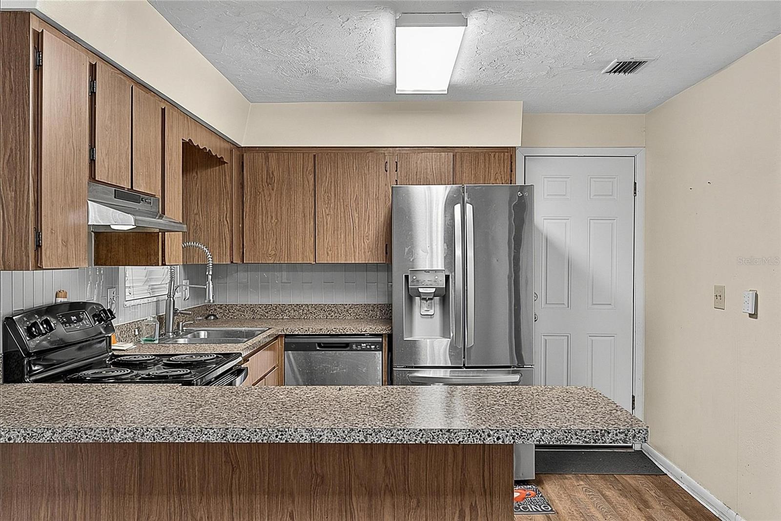 1508 Wildrose Ln Property Photo 12