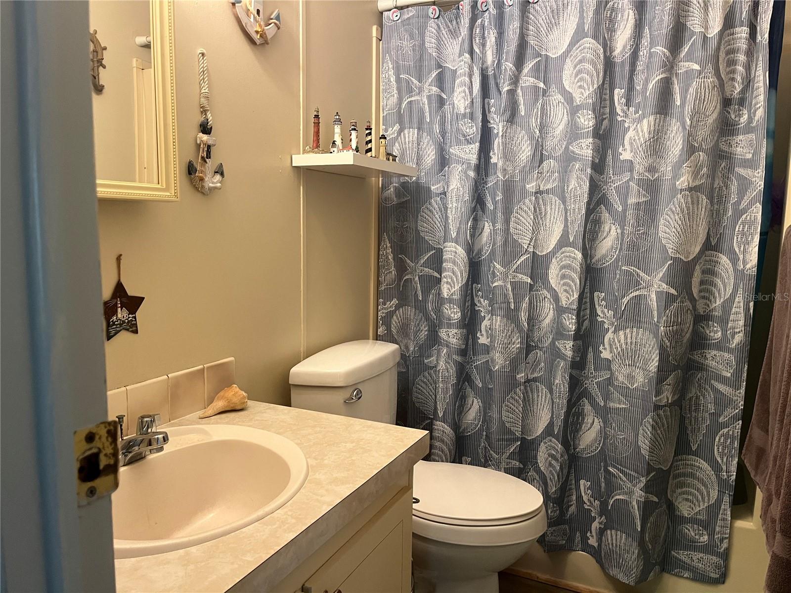 225 Starboard Dr Property Photo 18