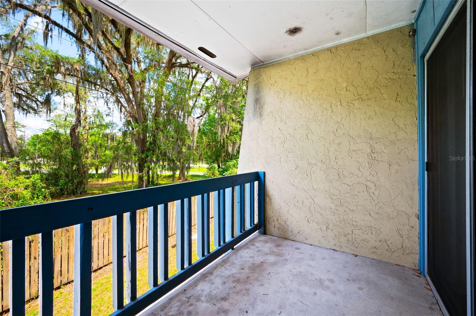 2811 Sw Archer Rd #c18 Property Photo 24