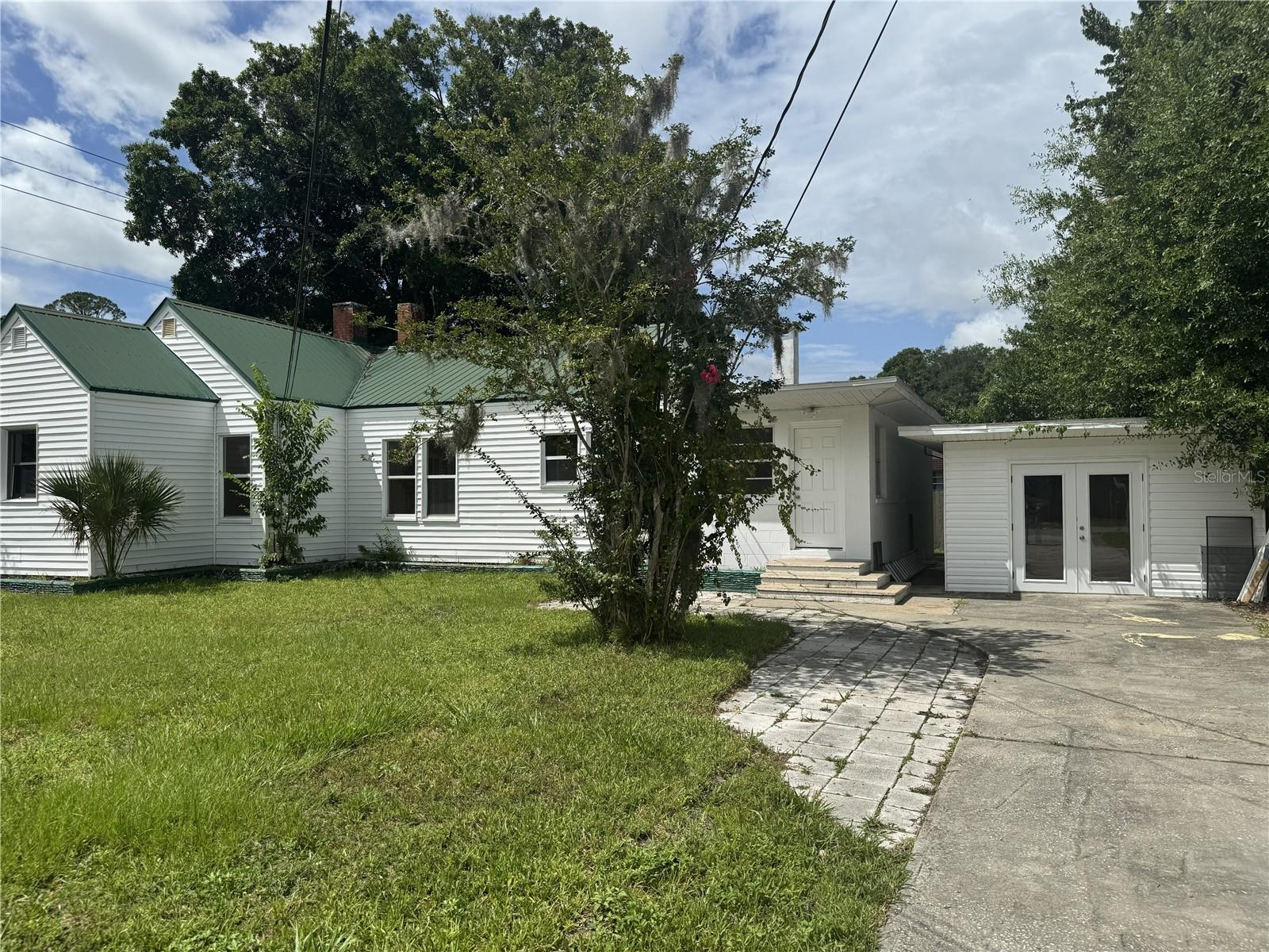904 E Moody Blvd Property Photo 23