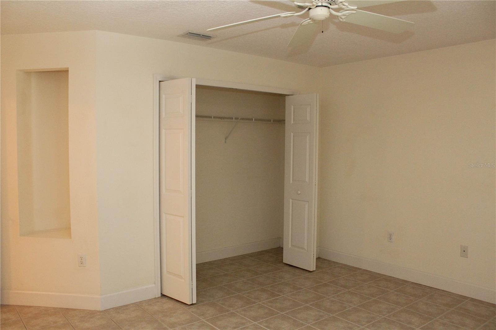 751 Calle Grande St Property Photo 23