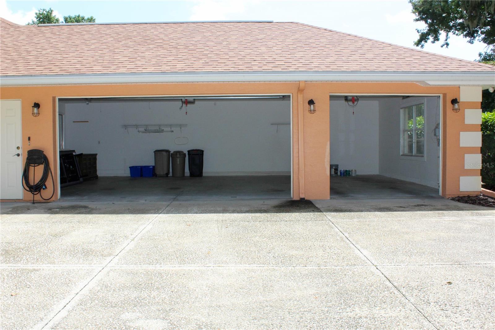 751 Calle Grande St Property Photo 40