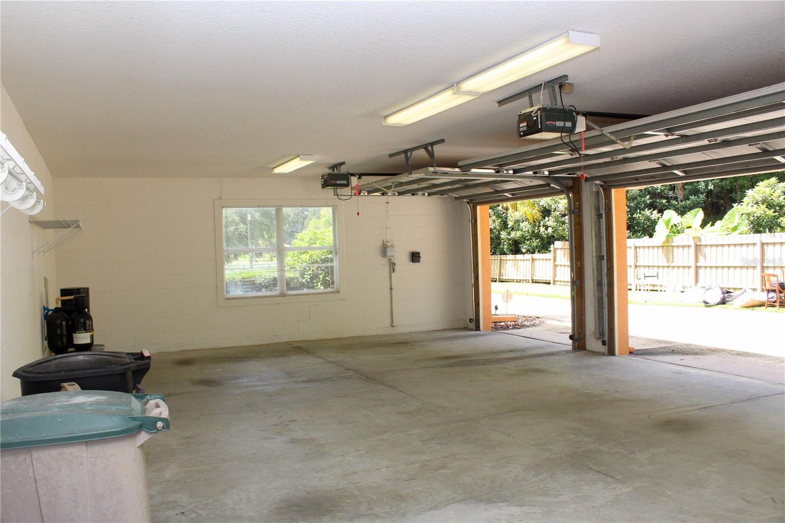 751 Calle Grande St Property Photo 42