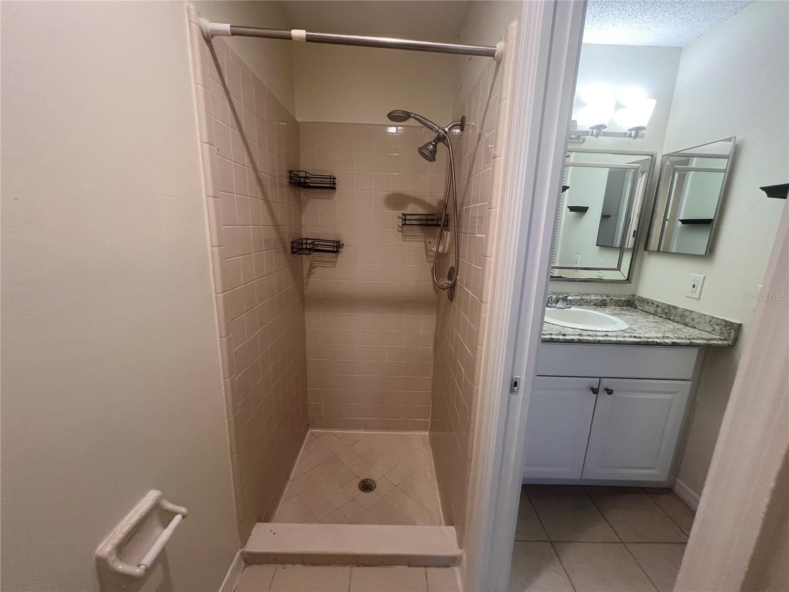 73 Providence Ln #a Property Photo 18