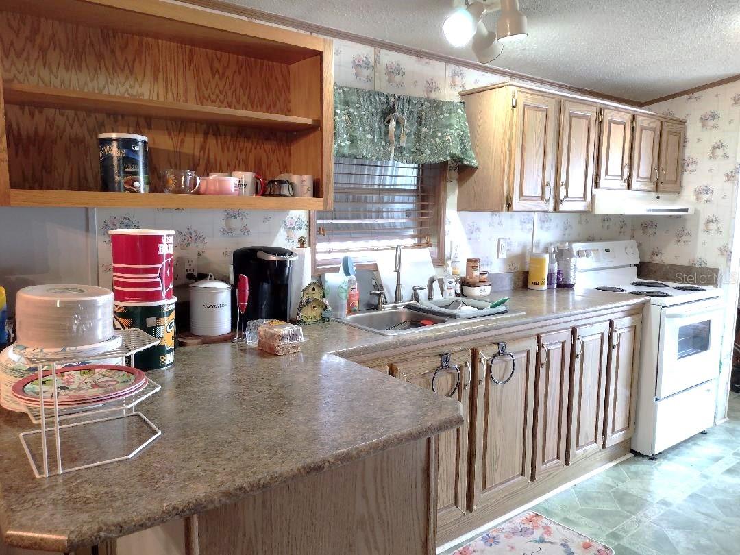 1176 County Road 305 Property Photo 4