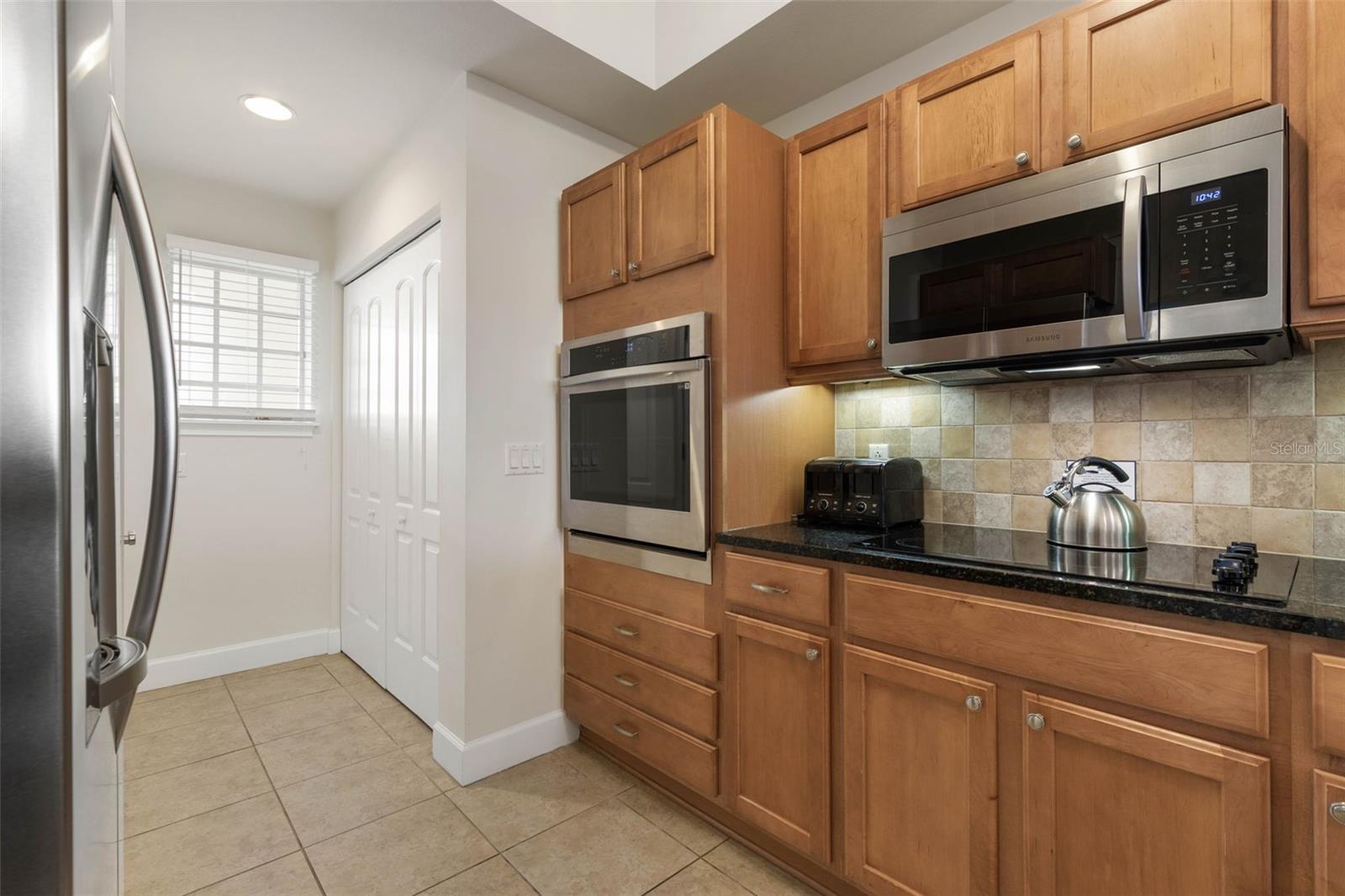102 Yacht Harbor Dr #467 Property Photo 26
