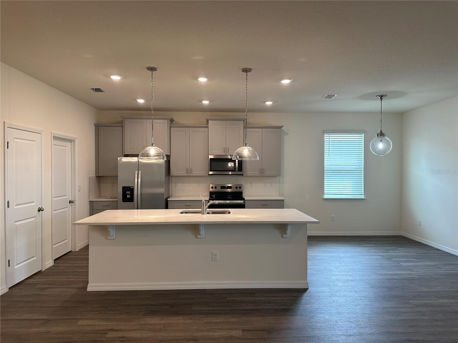 3272 Arch Ave Property Photo 13