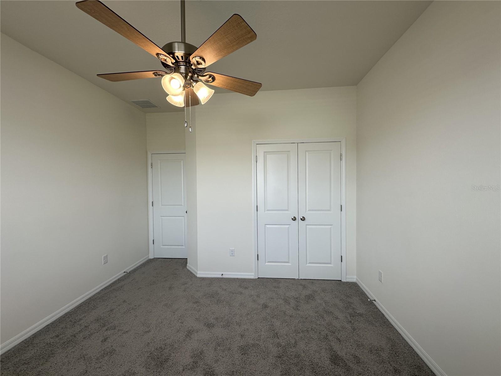 3272 Arch Ave Property Photo 32
