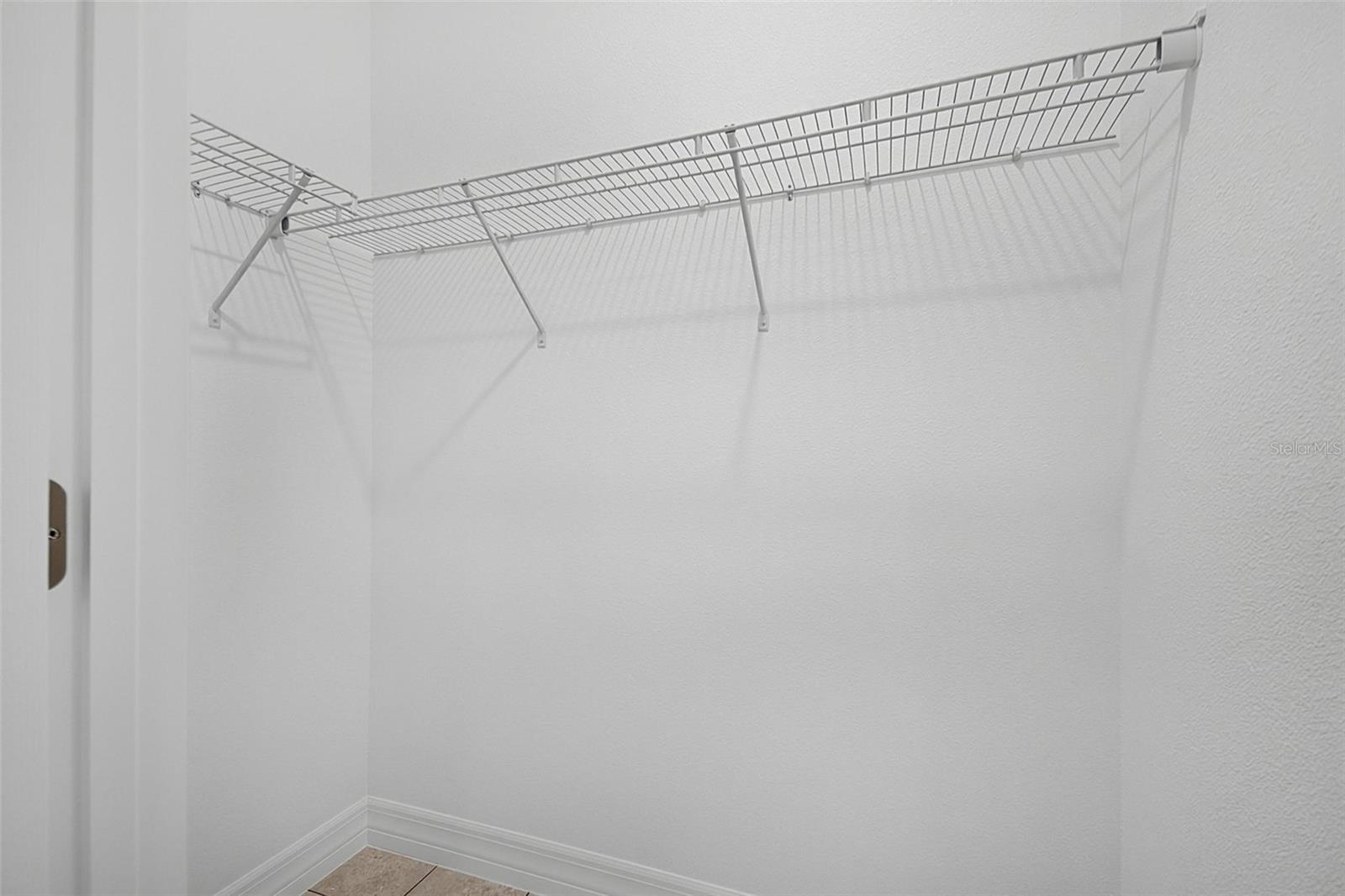 14 Ullynn Pl #b Property Photo 30