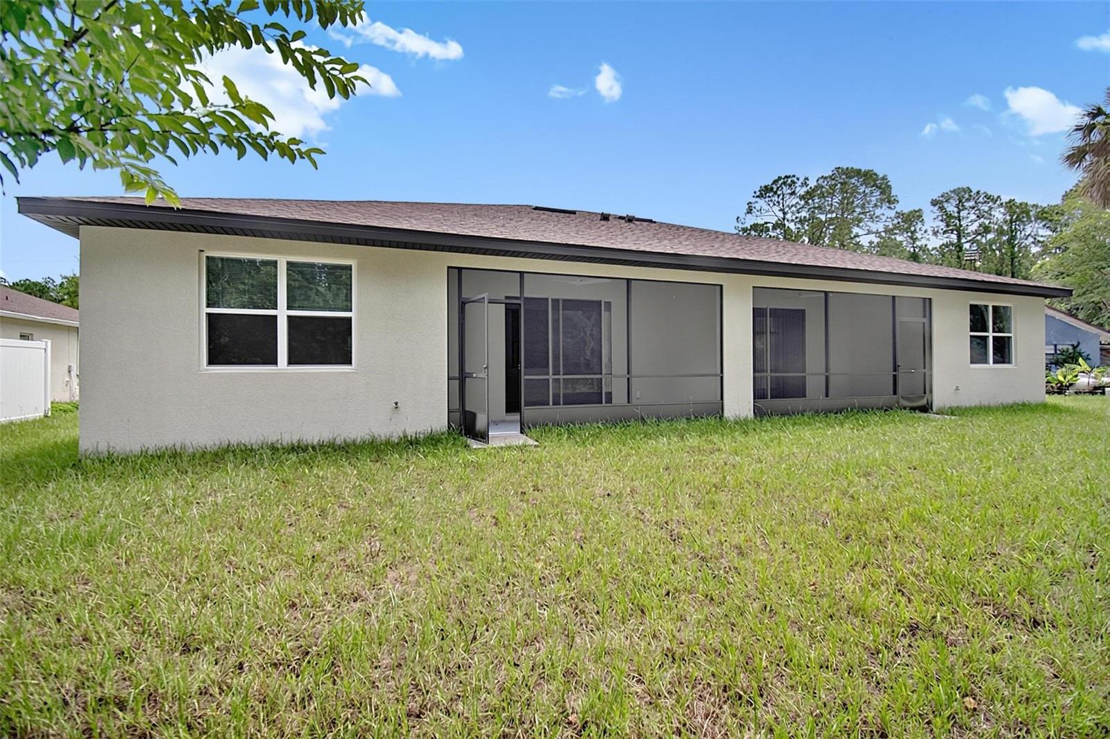 14 Ullynn Pl #b Property Photo 36