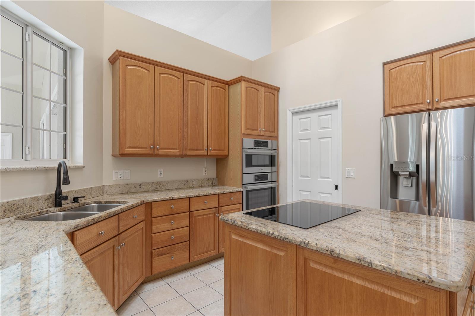 9 Via Verona Property Photo 23