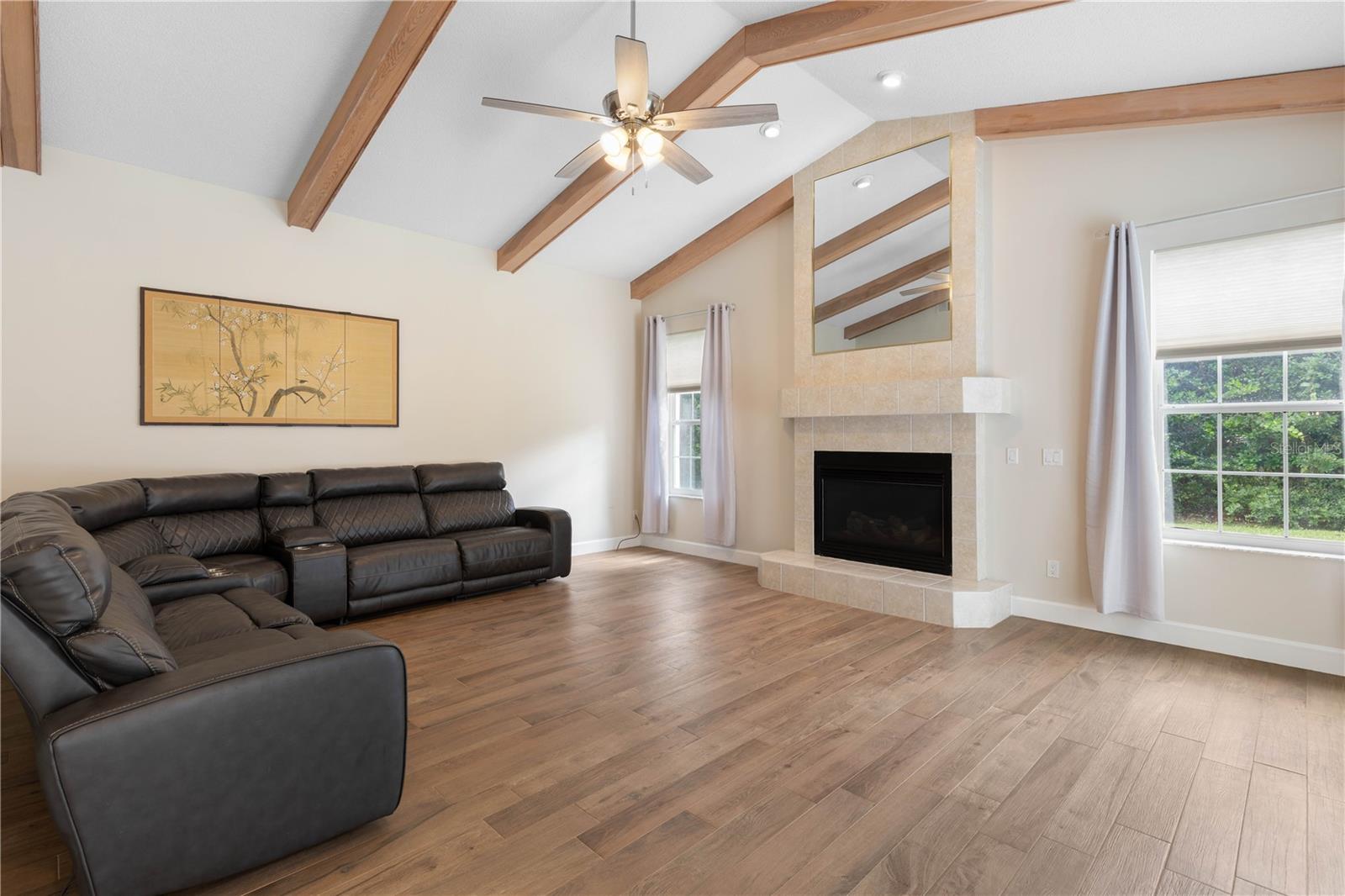9 Via Verona Property Photo 28