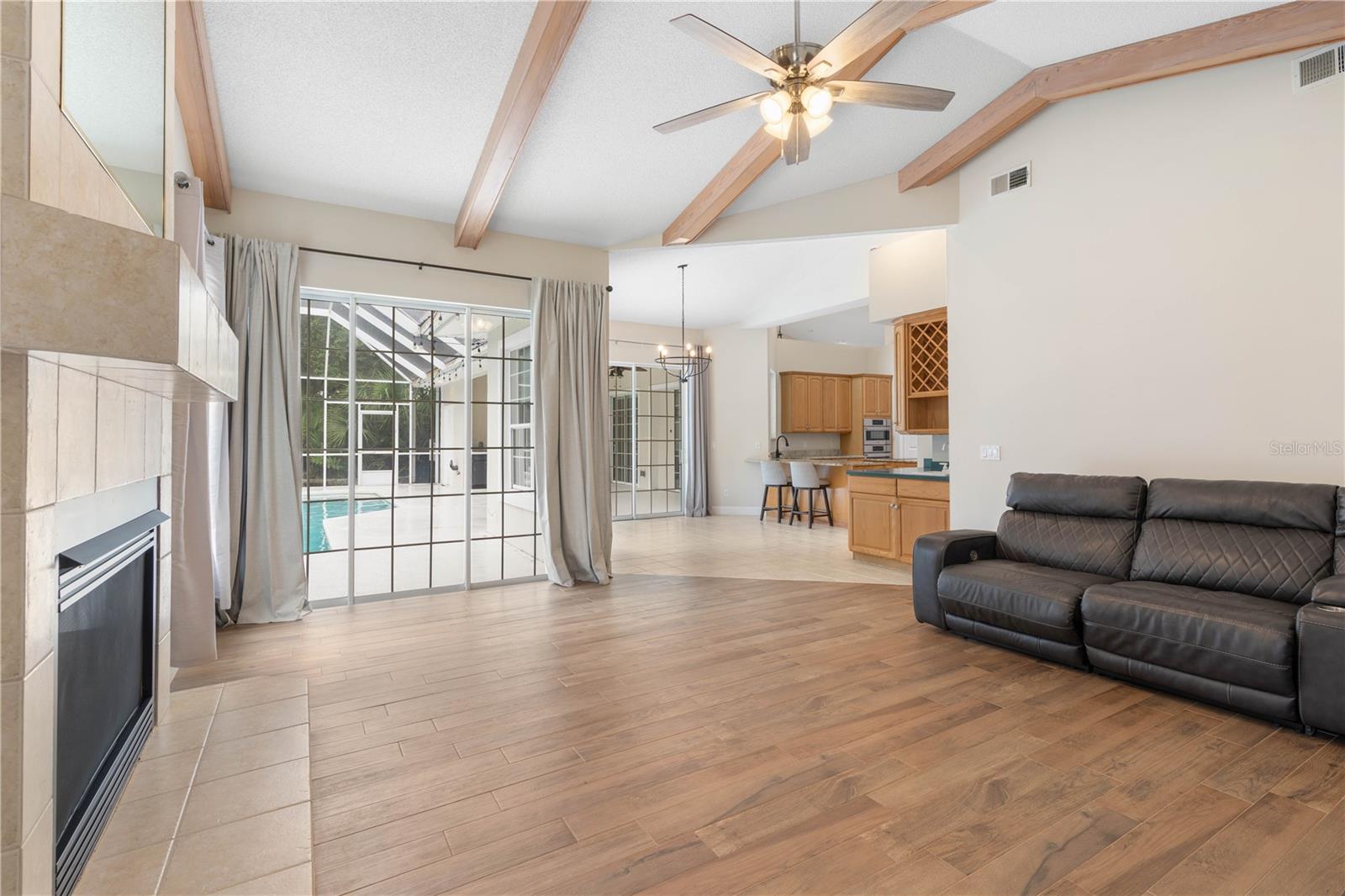 9 Via Verona Property Photo 29