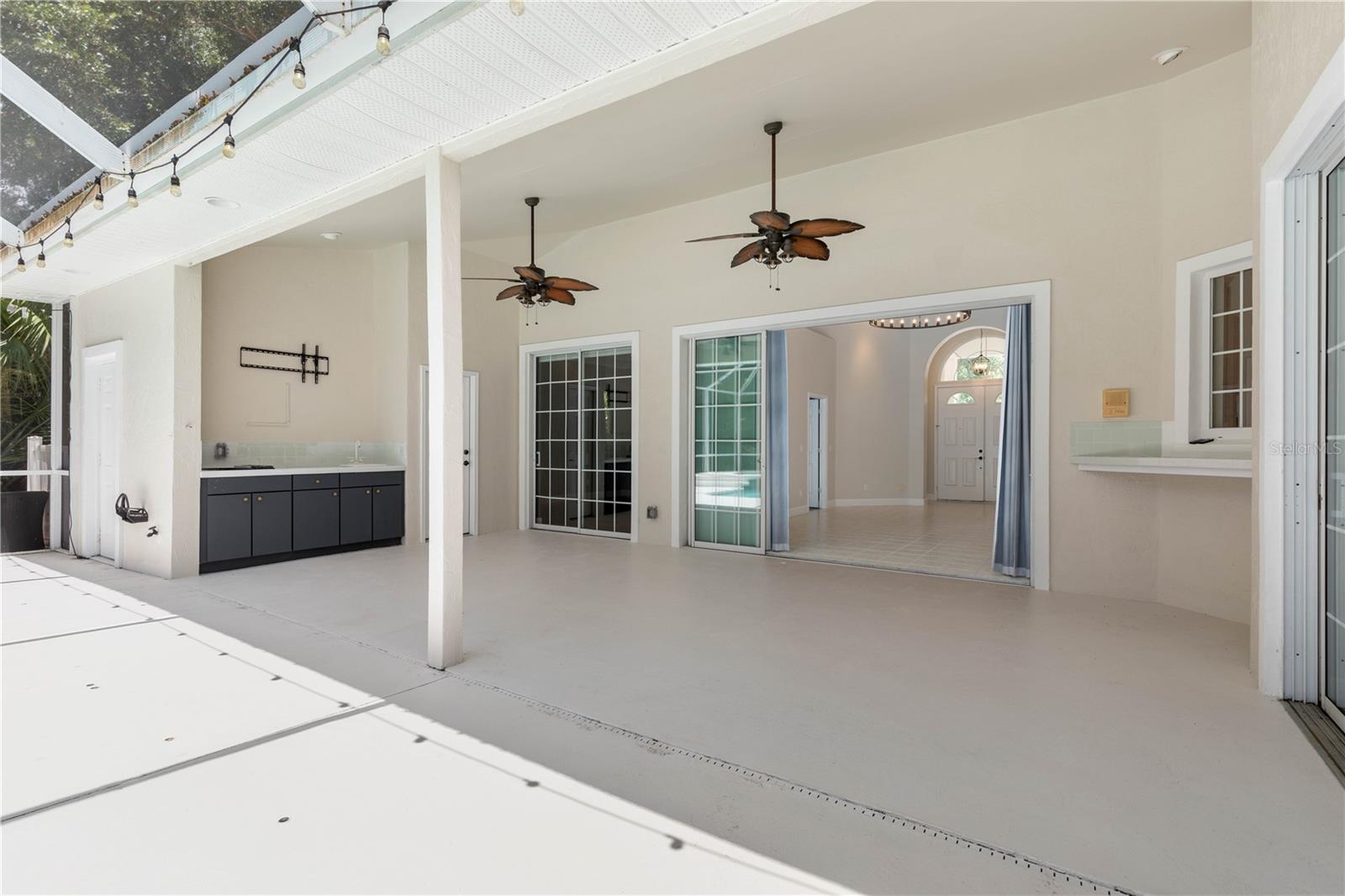9 Via Verona Property Photo 33