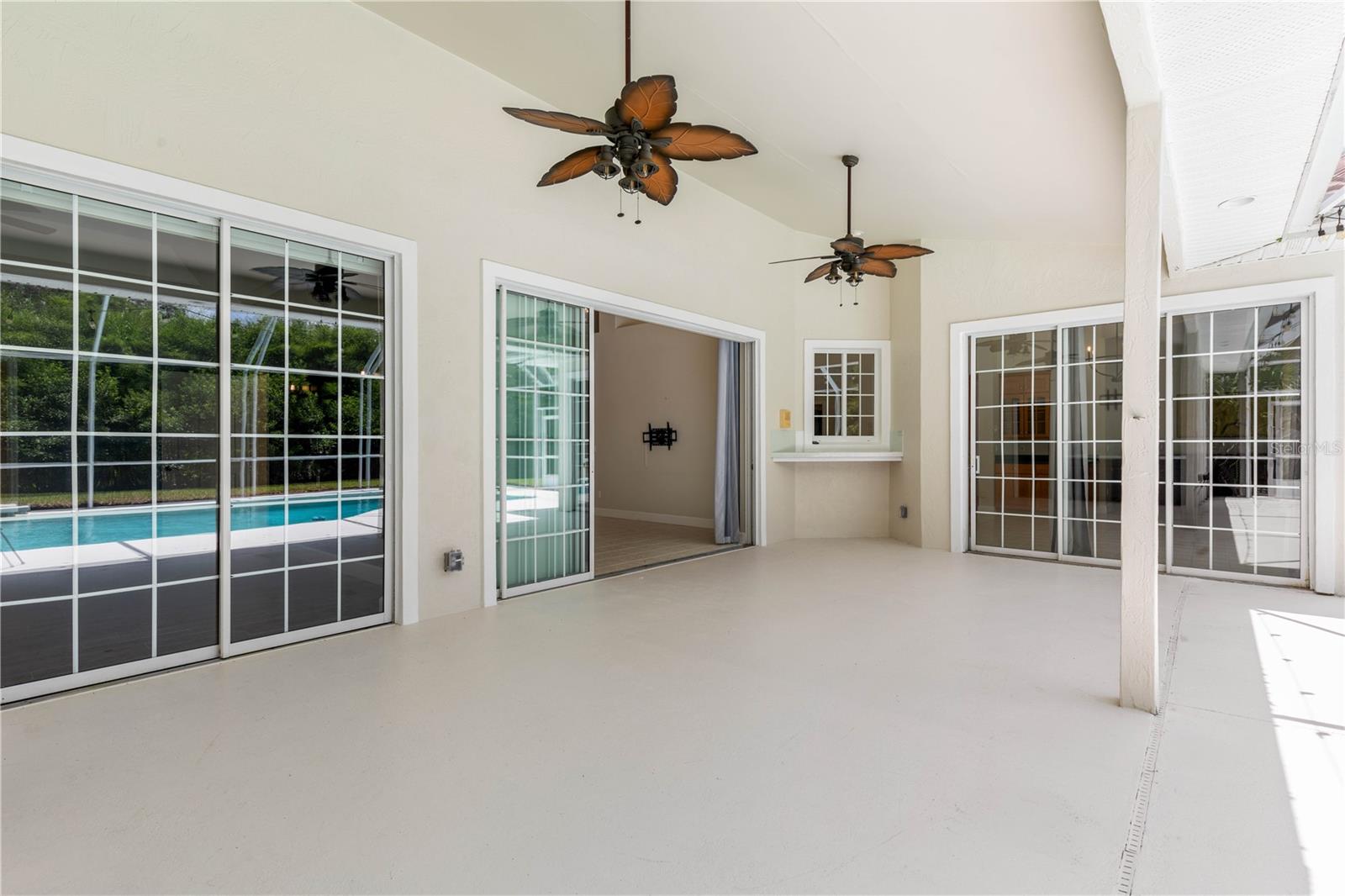 9 Via Verona Property Photo 36