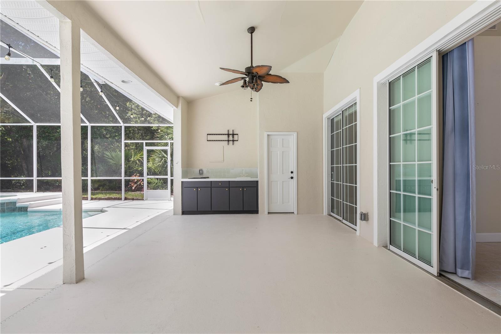 9 Via Verona Property Photo 37