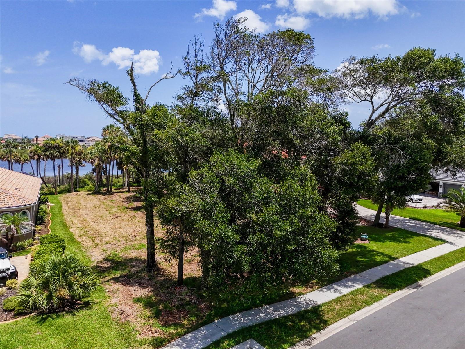 81 S Riverwalk Dr Property Photo 16