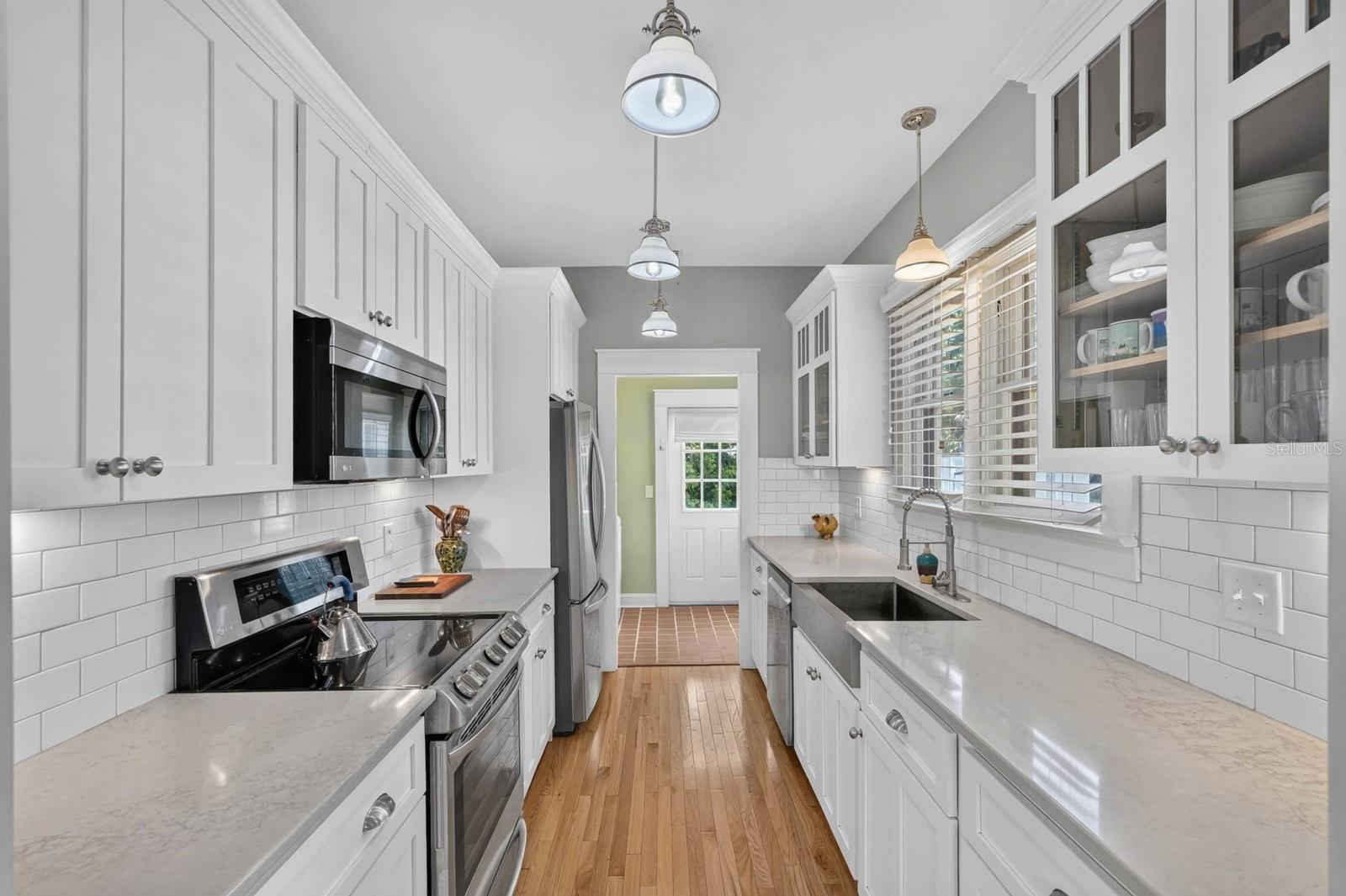 220 Riverview Blvd Property Photo 10