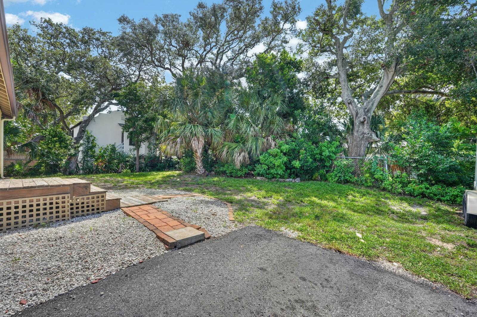 220 Riverview Blvd Property Photo 35