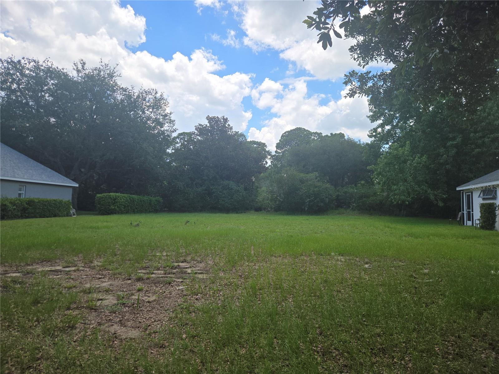 13 SAINT ANDREWS CT