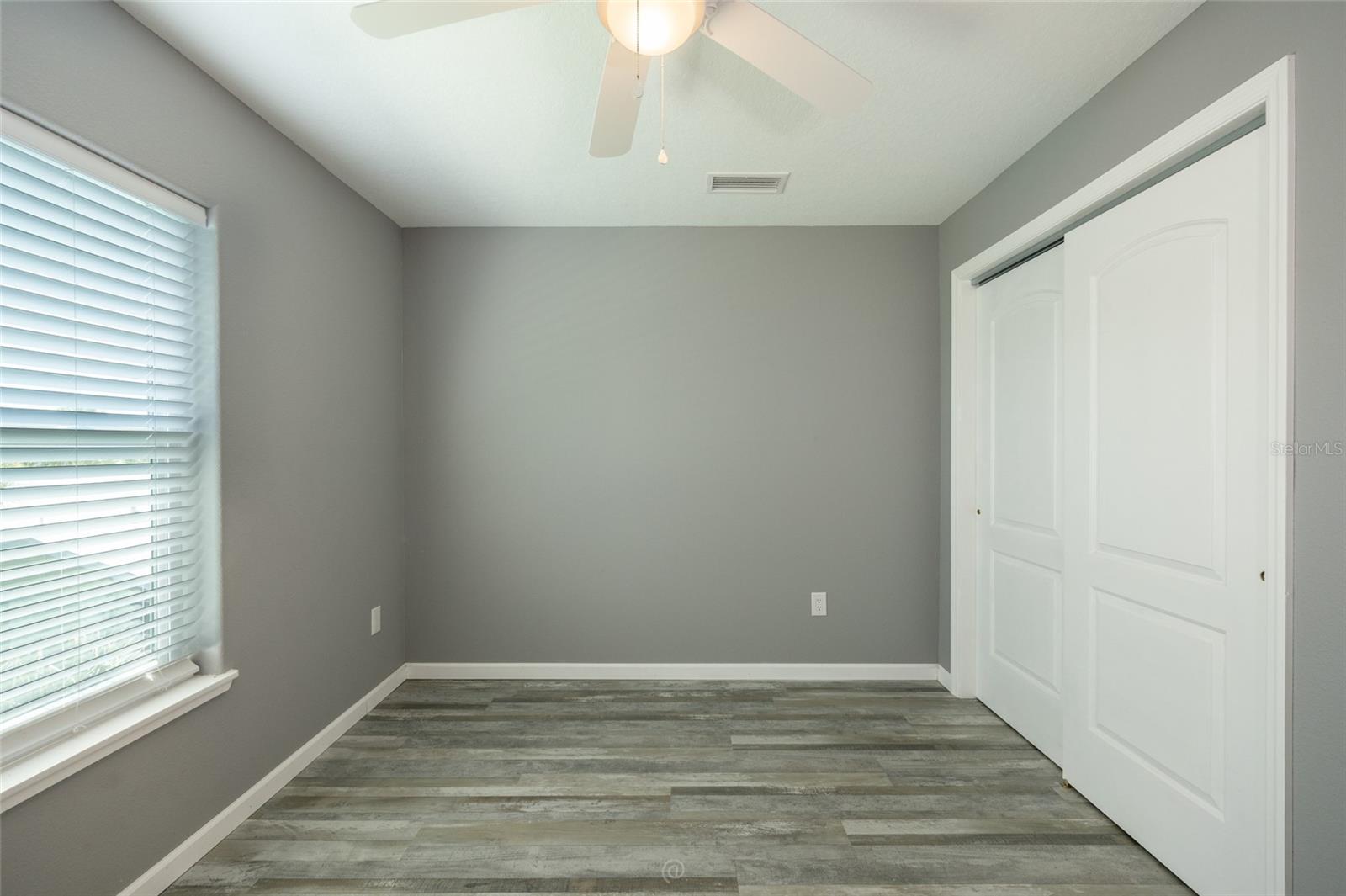 904 S Daytona Ave Property Photo 16