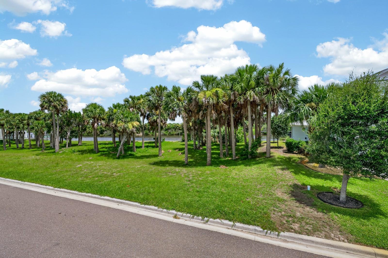 142 Seaside Pt Property Photo 13
