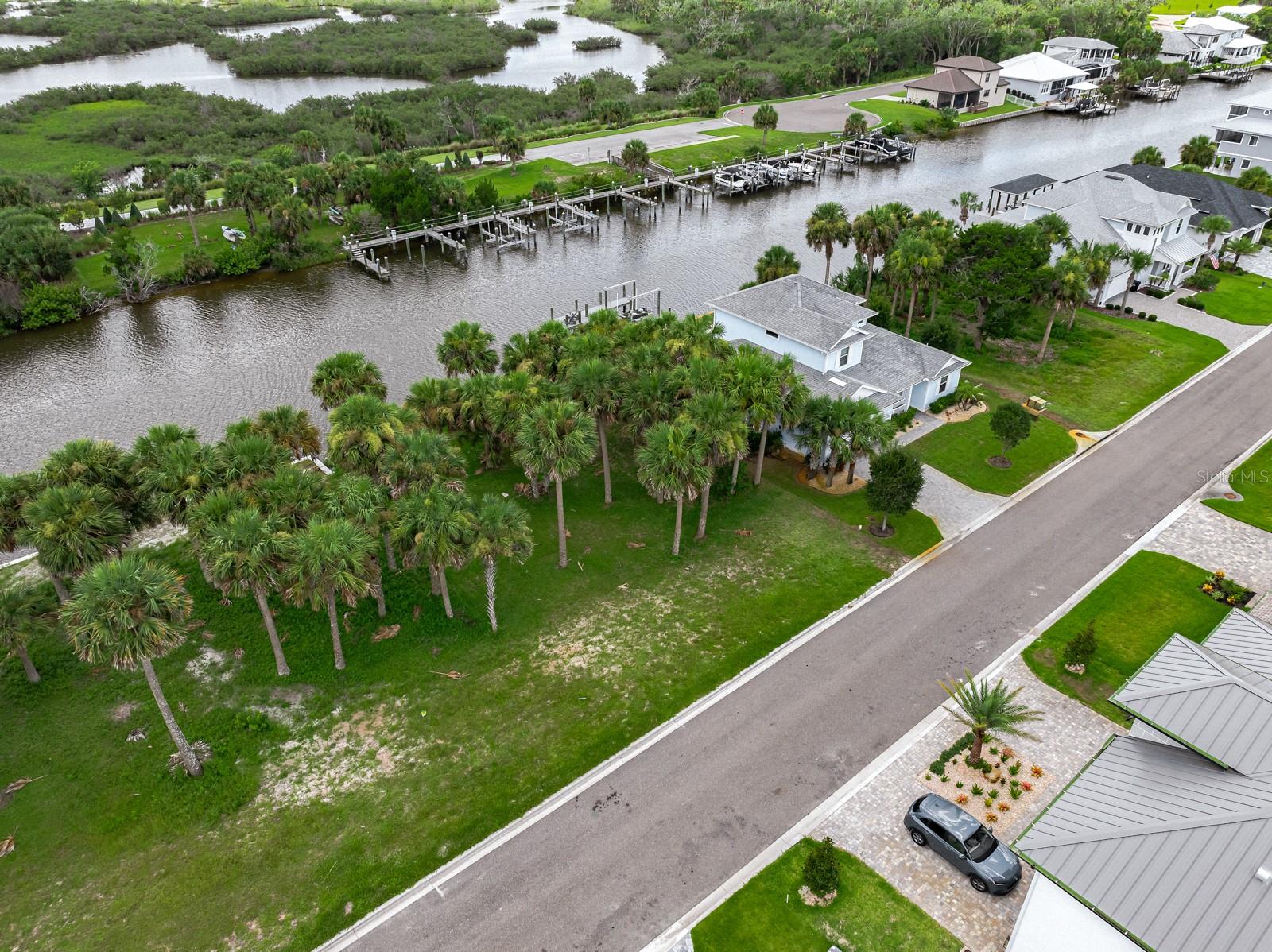 142 Seaside Pt Property Photo 18