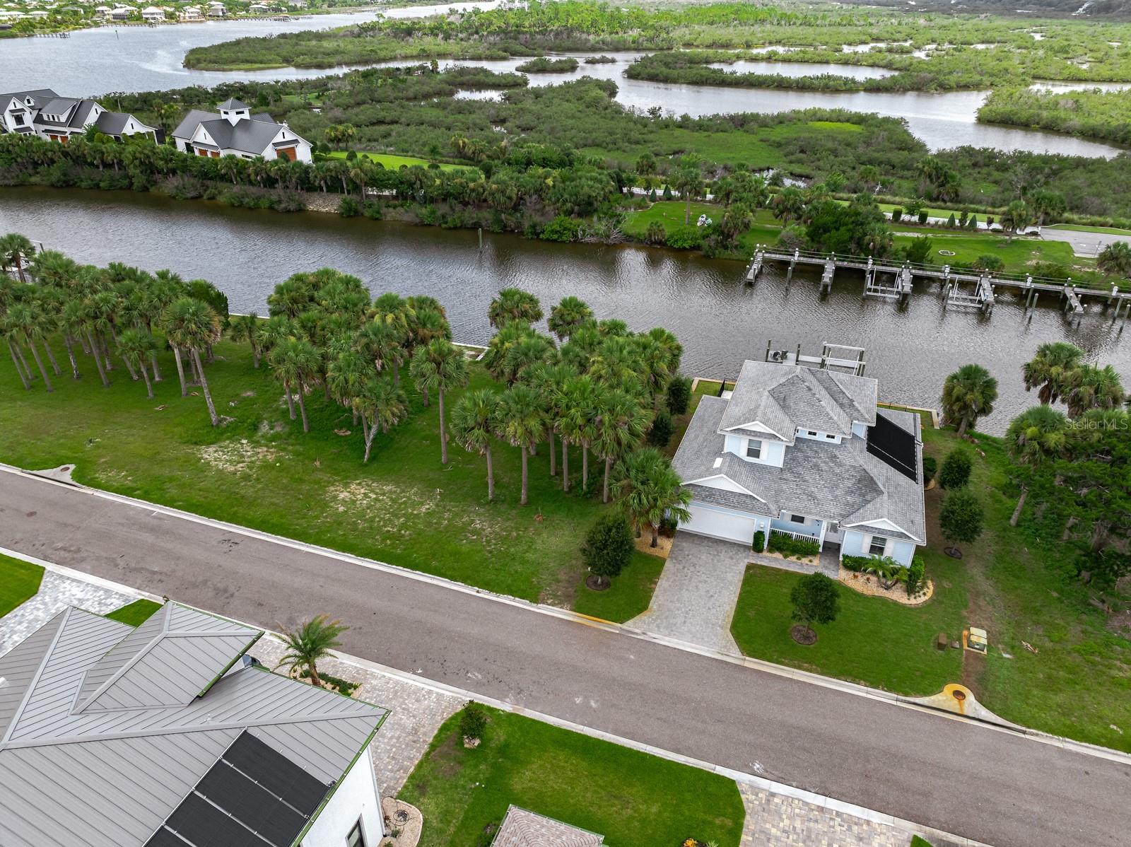 142 Seaside Pt Property Photo 21