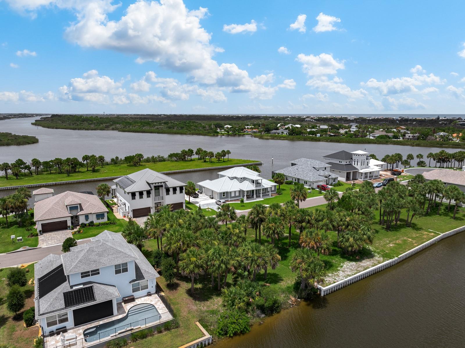 142 Seaside Pt Property Photo 37