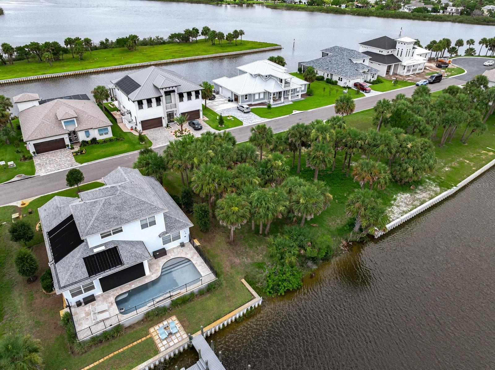 142 Seaside Pt Property Photo 39