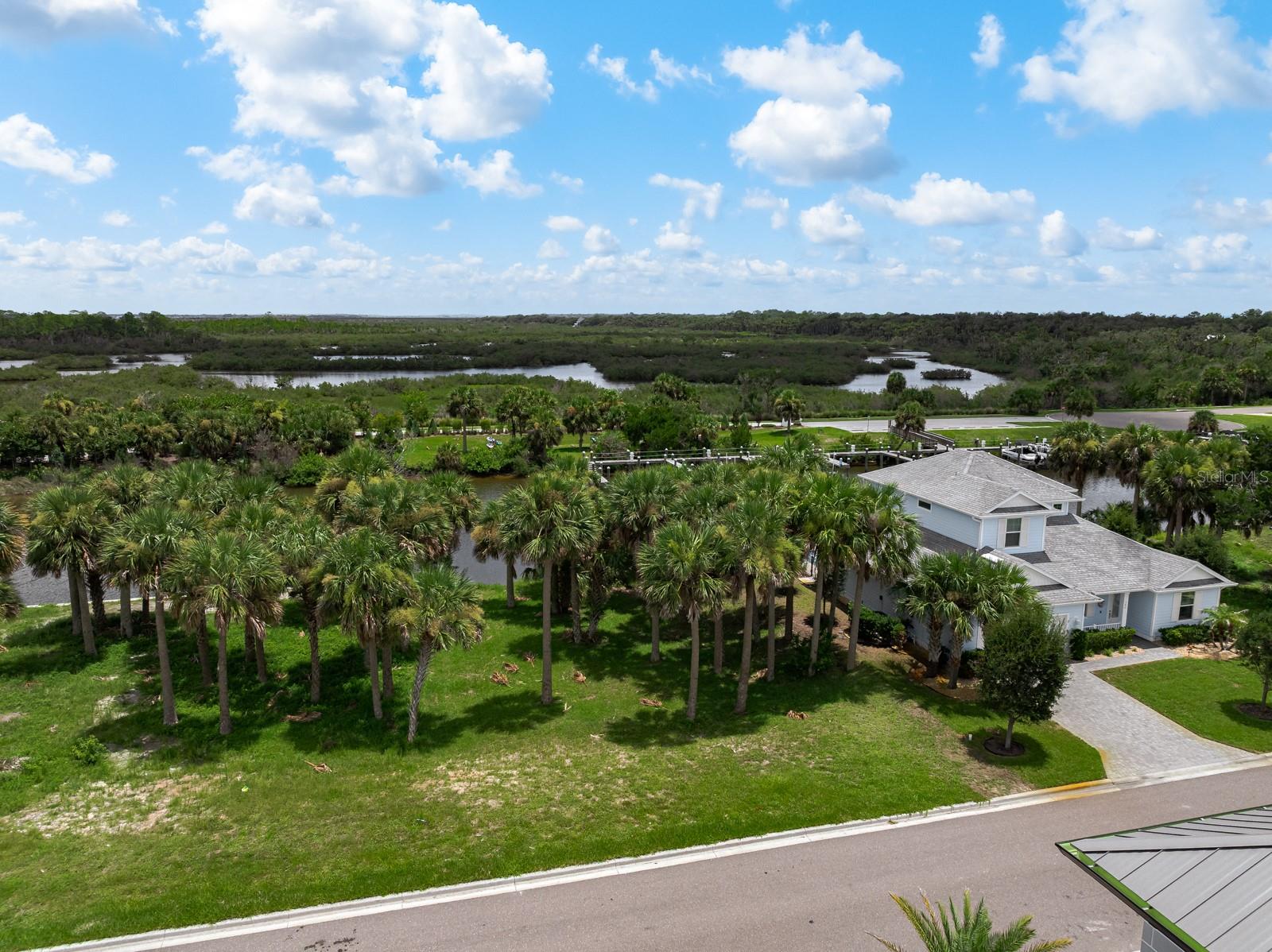 142 Seaside Pt Property Photo 40