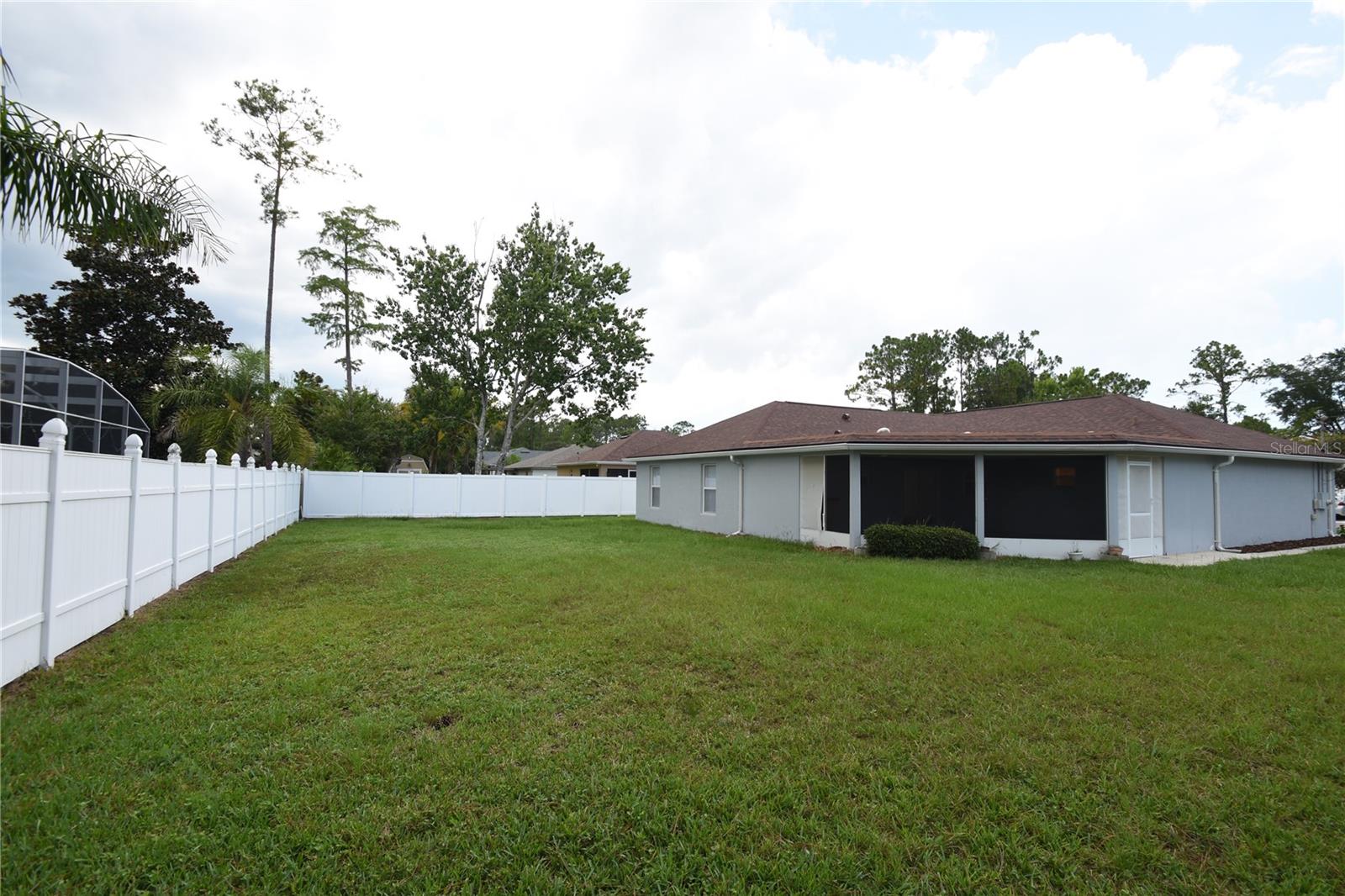 14 Ryley Ln Property Photo 2