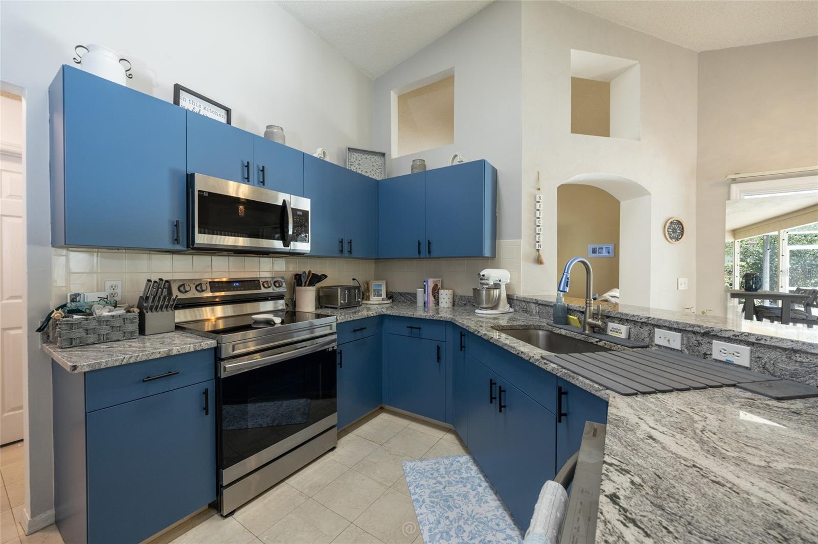 5 Fairfax Ct Property Photo 12
