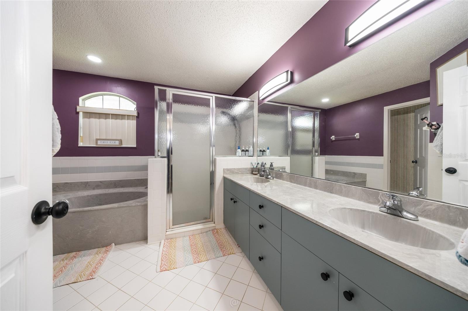 5 Fairfax Ct Property Photo 17